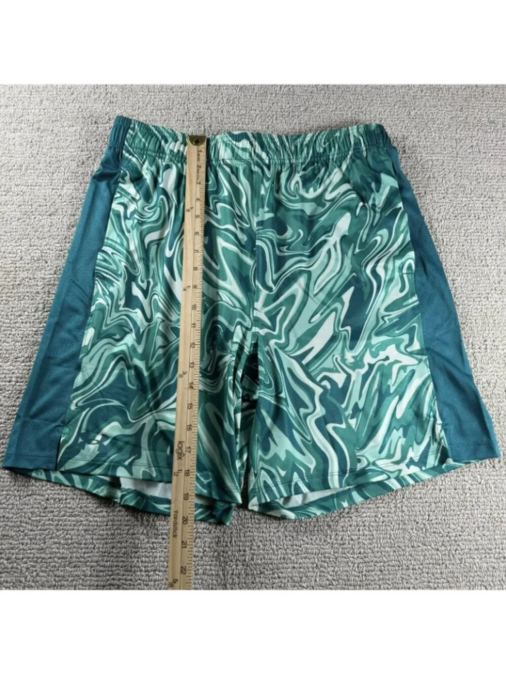 Under Armour UA Train Stretch 2.0 Marble Print Shorts Green Men's Size Large
